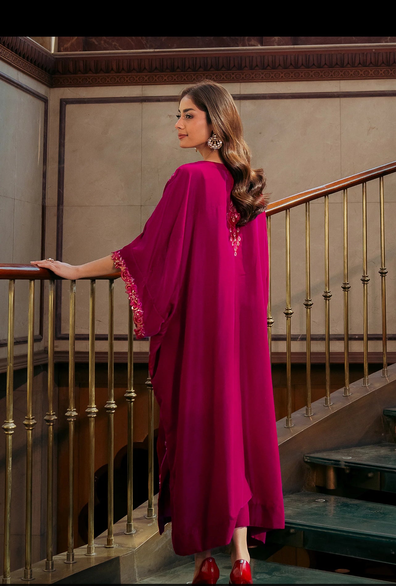 Kaftan - Embroidered Velvet Hot Pink